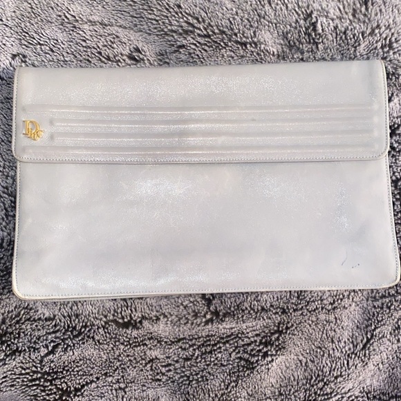 Vintage Christian Dior Soft Leather Clutch Handbag w/ outside & inside pockets. - Picture 2 of 16